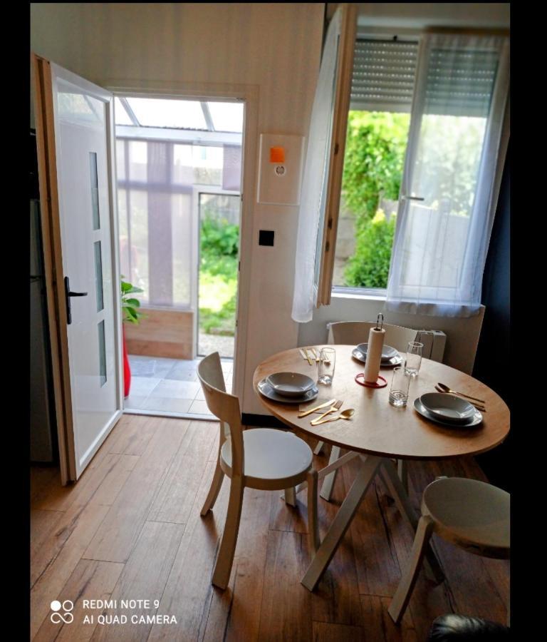 ברסט Maisonnette Tout Confort Parking Prive מראה חיצוני תמונה