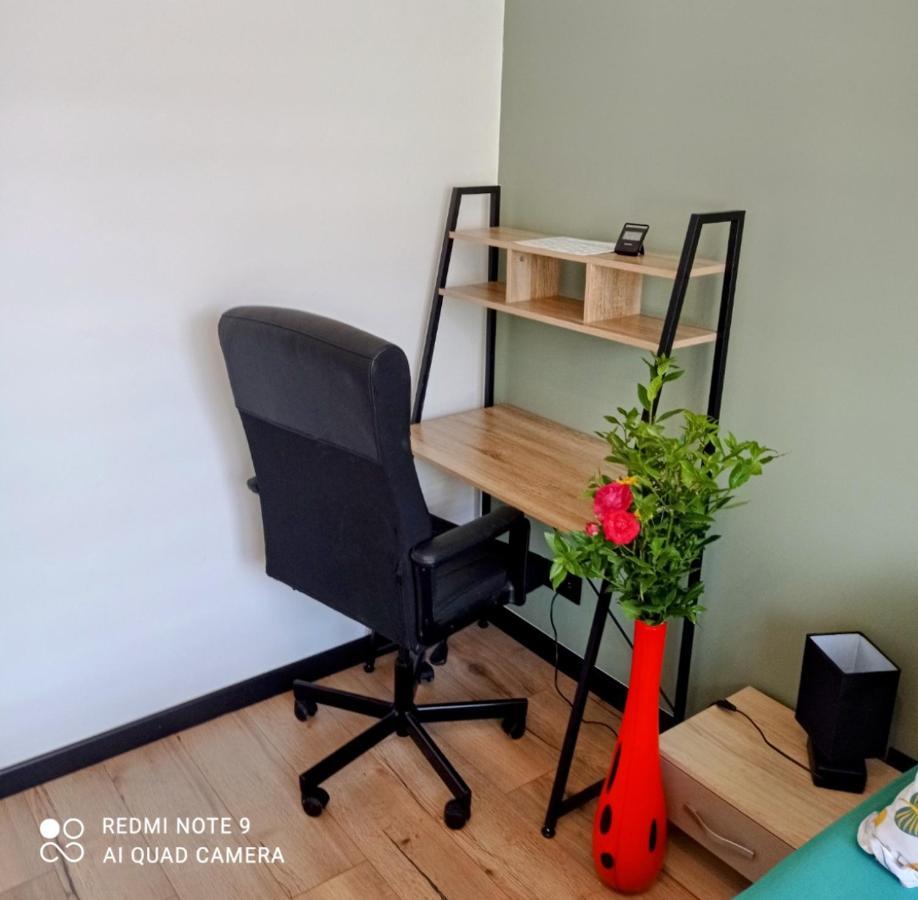 ברסט Maisonnette Tout Confort Parking Prive מראה חיצוני תמונה