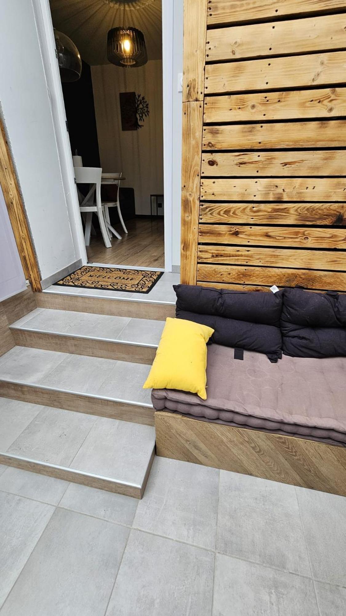 ברסט Maisonnette Tout Confort Parking Prive מראה חיצוני תמונה